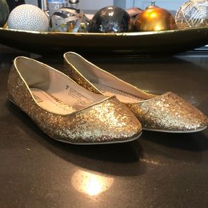 Gold Glitter ✨ Flats